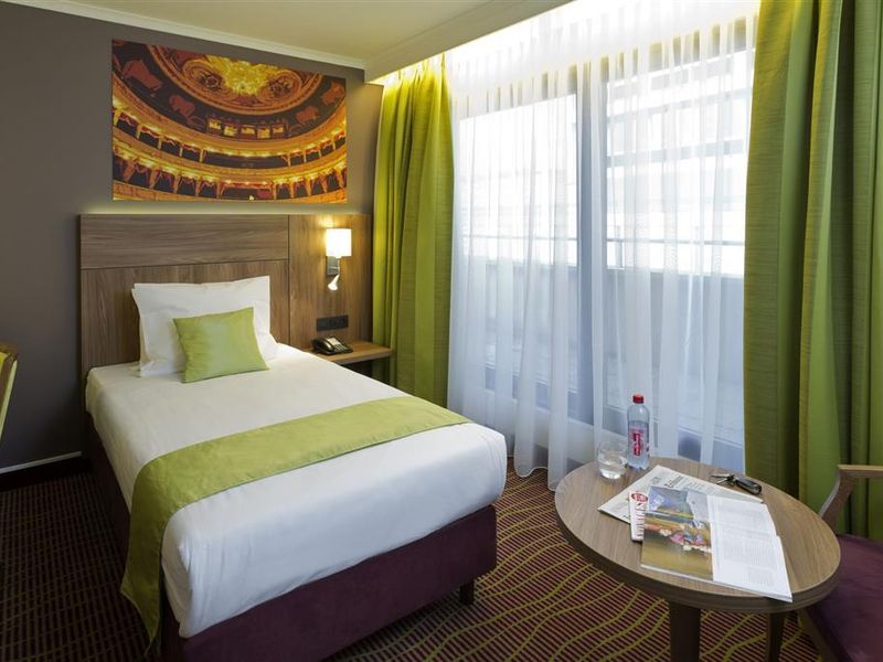 Hotel Photo 1