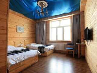 Фото отеля Manzhouli Volga River International Youth Hostel