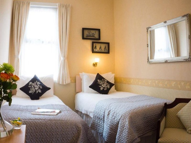 Hotel Photo 3