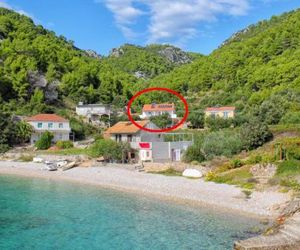 Seaside secluded apartments Cove Skozanje bay - Skozanje (Hvar) - 4024 Gdinj Croatia