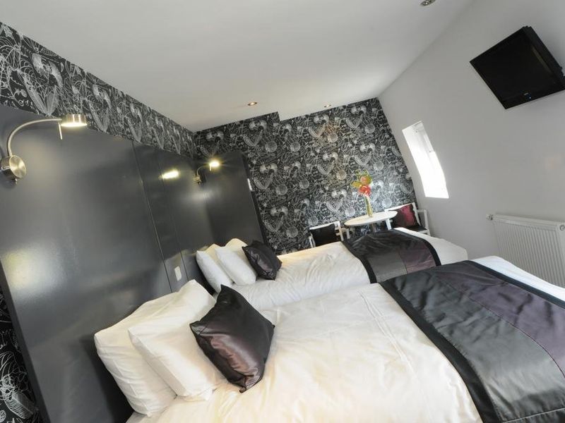 Hotel Photo 3