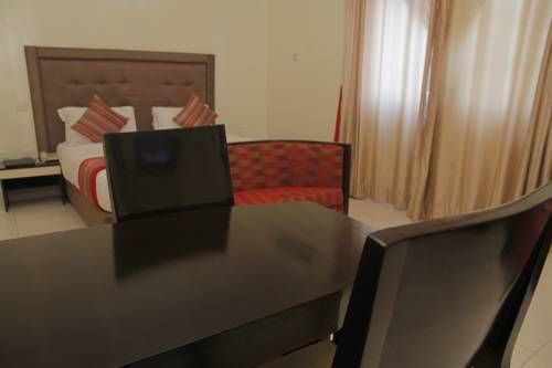 Hotel Photo 12
