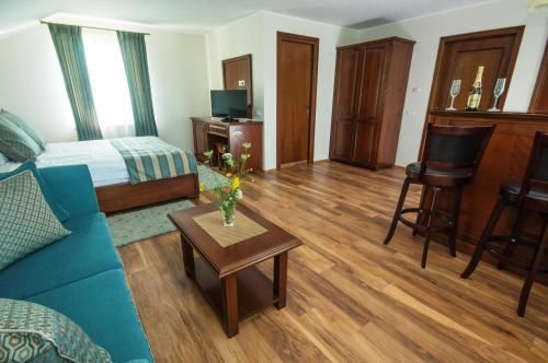 Hotel Photo 11