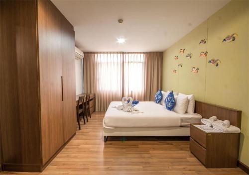 Hotel Photo 3