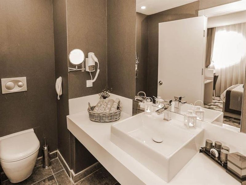 Hotel Photo 9
