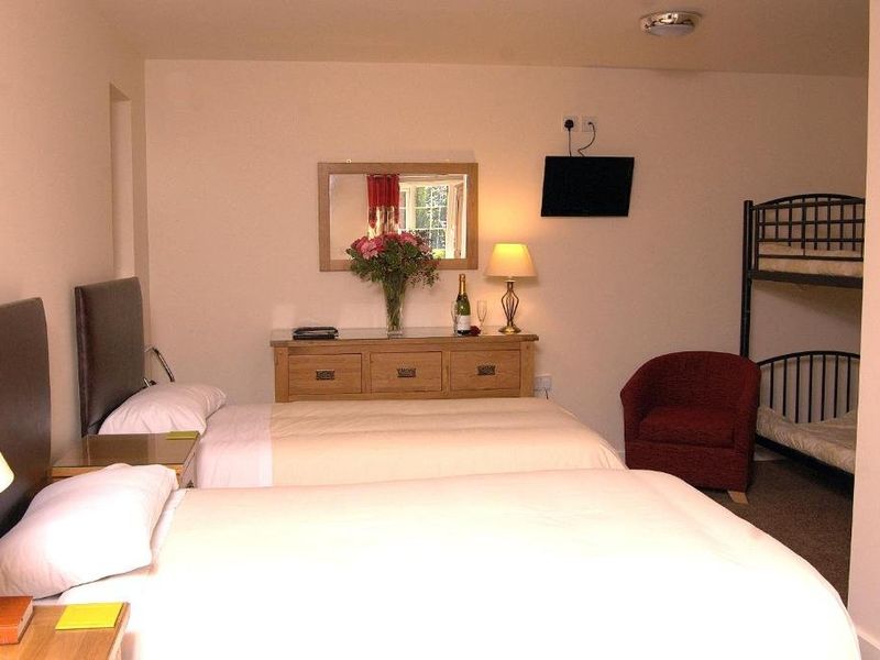Hotel Photo 12