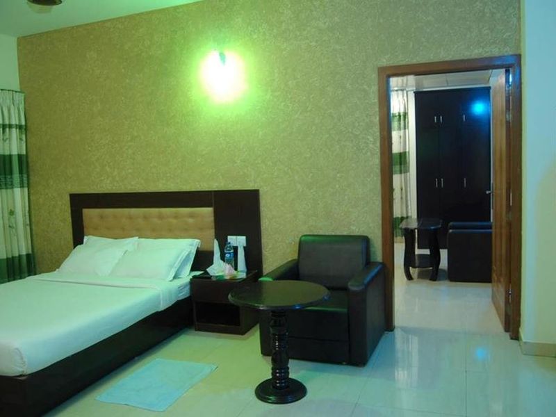 Hotel Photo 5
