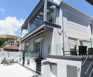 Edem Luxury Apartments Nea Peramos Greece