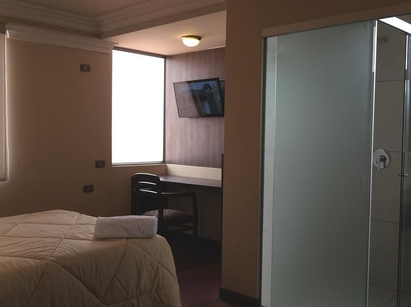 Hotel Photo 6