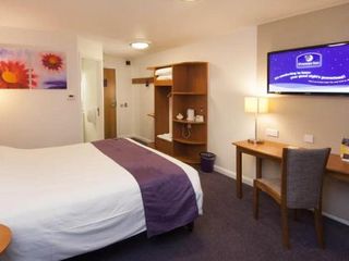 Фото отеля Premier Inn Stockton-On-Tees (Preston Farm)