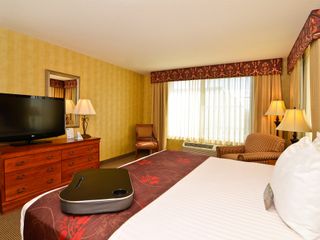Фото отеля Best Western Premier Pasco Inn and Suites