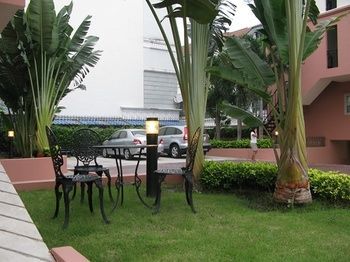 Hotel Photo 9