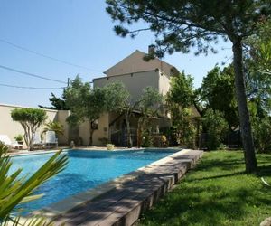 Extravagant Holiday Home in Piolenc with Private Pool Piolenc France
