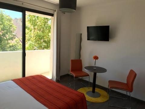 Hotel Photo 9