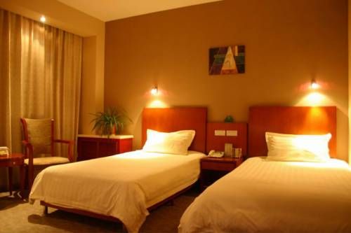 GreenTree Inn Shanxi JinZhong JieXiu Railway Station Express Hotel