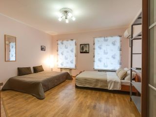 Студия в центре С-Пб, Невский пр.