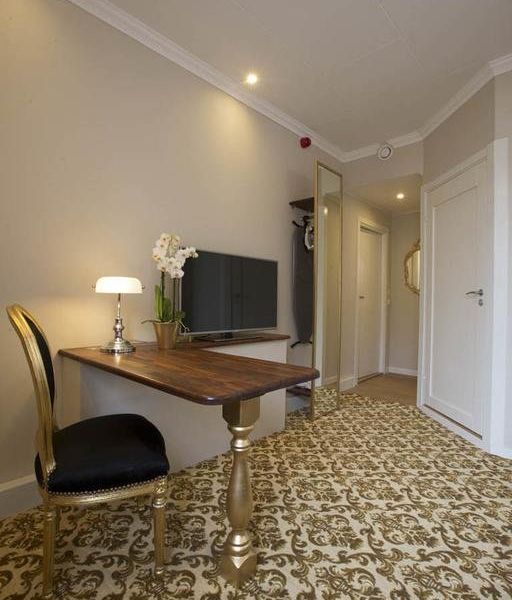 Hotel Photo 7