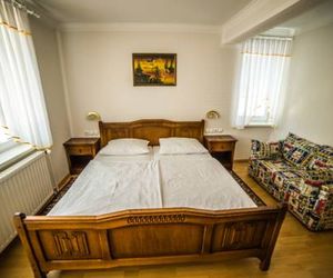 Gostišče Pri Dveh Petelinih Bled Slovenia