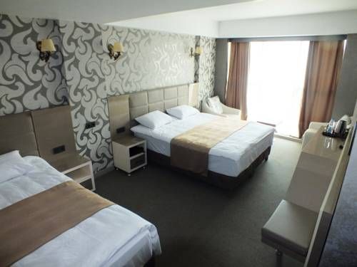 Hotel Photo 12