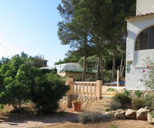 Villa with pool and pine-trees Caserio Real Spain
