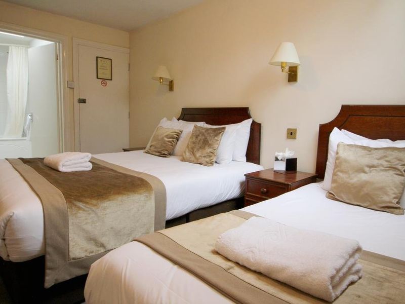 Hotel Photo 3