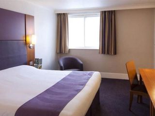 Hotel pic Premier Inn Sheffield (Arena)
