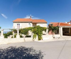 Apartments Silvana Supetar Croatia