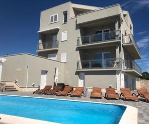 Apartments Carpe Diem Primosten Croatia