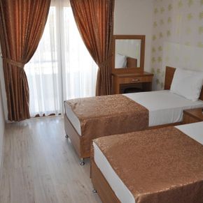 NearBy Hotel