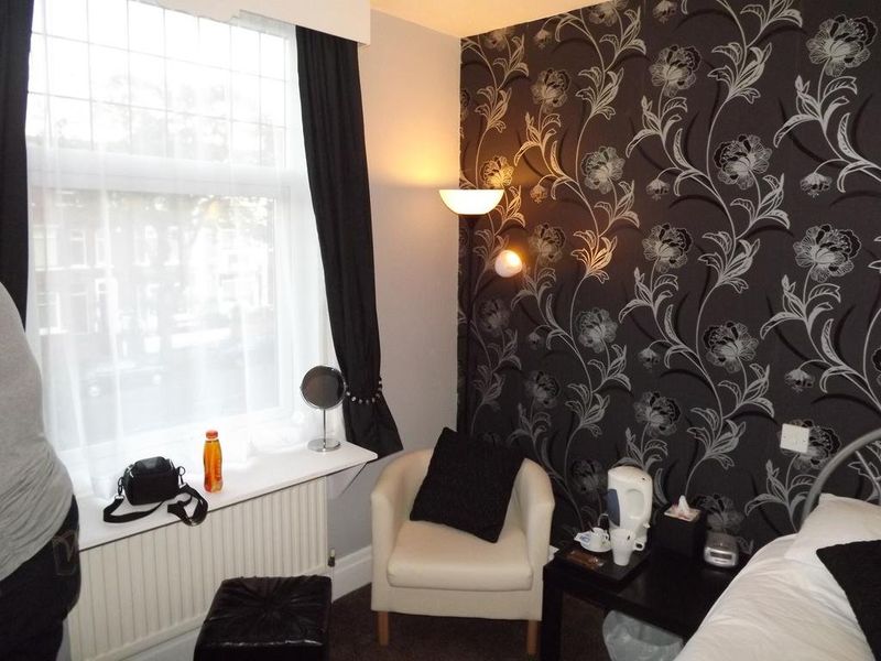 Hotel Photo 12