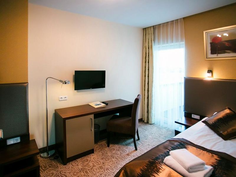 Hotel Photo 6