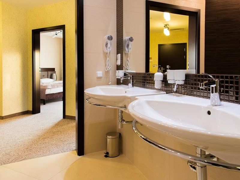 Hotel Photo 10