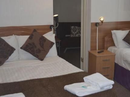 Hotel Photo 11