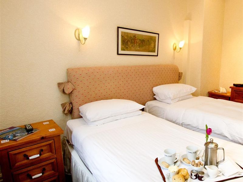 Hotel Photo 5
