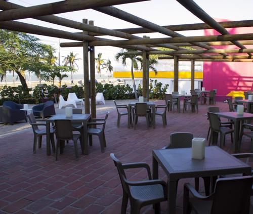 Hotel Photo 9