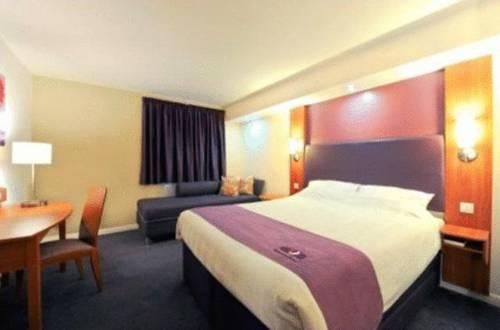 Premier Inn Reading (Caversham Bridge)