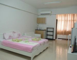 Comfy Studio Phra Khanong Thailand