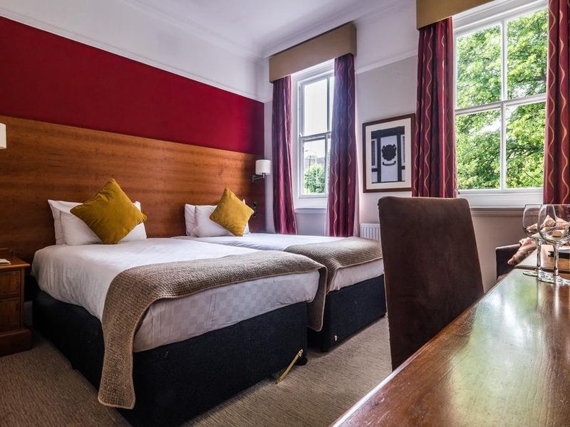 Hotel Photo 3