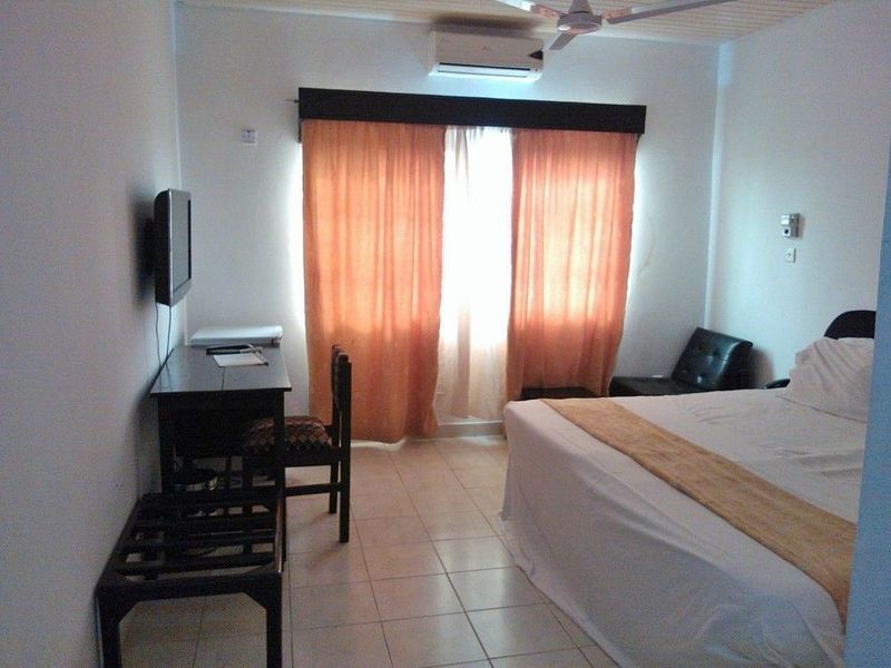 Hotel Photo 5