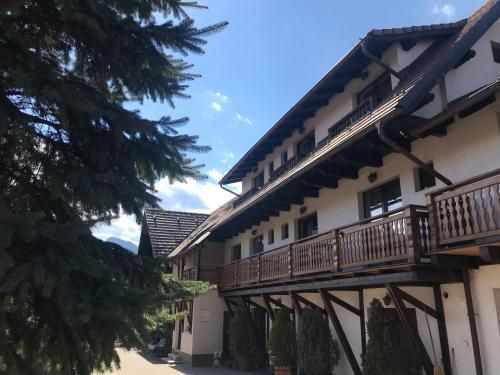 Hotel Photo 1