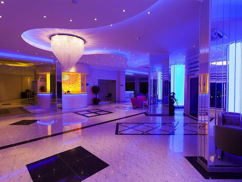 Hotel Photo 12