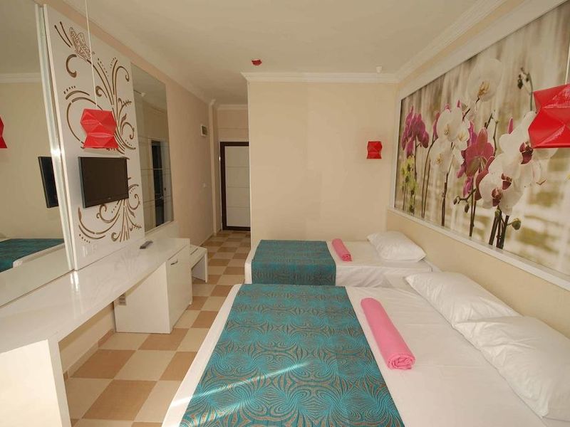 Hotel Photo 5