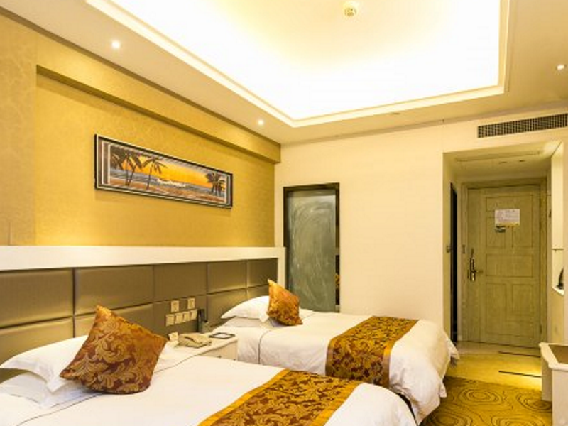 Hotel Photo 1
