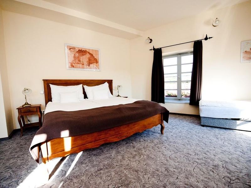 Hotel Photo 1