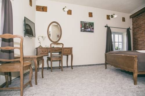 Hotel Photo 9