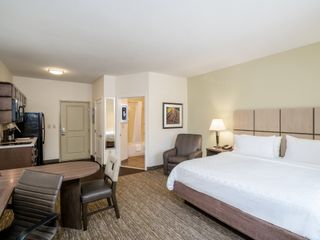 Фото отеля Candlewood Suites Auburn, an IHG Hotel
