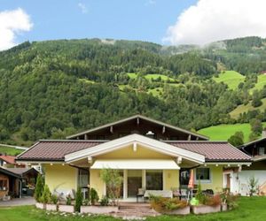 Smaragd Chalet Bramberg Austria