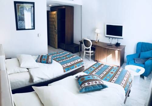 Hotel Photo 7