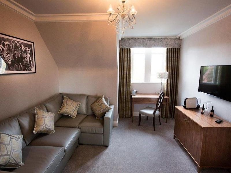 Hotel Photo 9