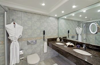 صورة الفندق 8